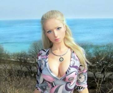 《烏克蘭娃娃女》 Valeria Lukyanova∼美的好不真實!