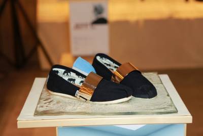 TOMS 旗艦店開幕暨慈善義賣