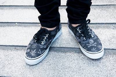JUKSY街頭素人穿搭改造直擊!!!VANS Your Life!!!