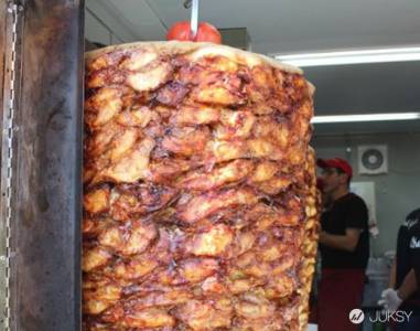 秋天就是要大口吃肉 日本國營昭和紀念公園的肉節