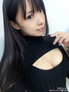 日本爆紅「開胸衣」太惹火 大陸女孩也宣布參戰!