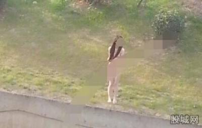 心寒呀!裸女跳河,男子跳下去救人卻..