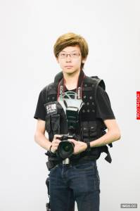 攝影師約拍少女!與14歲Coser親密後到處炫耀…