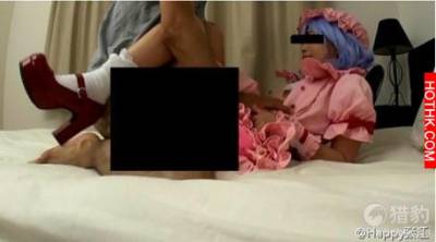 攝影師約拍少女!與14歲Coser親密後到處炫耀…