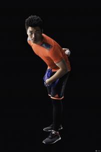 adidas 2015春夏男性techfit機能緊身衣系列 爆發潛在能量