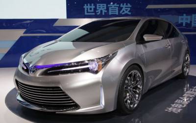 2015年最新款Toyota Altis 出爐了!帥爆了! 不多想了!下定金了!