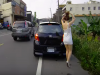 緊急轉發!路人「這一招」害女駕駛慘賠10萬塊!出車禍千萬注意,她竟然就這樣被騙了...