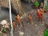 最新發現：亞馬遜叢林「從未與外界接觸過的神秘部落」引發關注！87名族人衣不蔽體「有著特殊的髮型」！