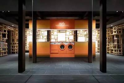 香奈兒「轉行」賣起了咖啡?快閃店經濟崛起,設計師能做什麼?