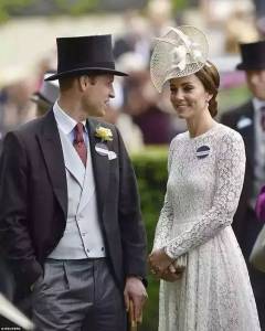 英國最扯「皇室貴族＋基金公司大富豪的婚事」揮金如土！光是手上的「戒指就要價1000萬」還送一座水晶宮殿！