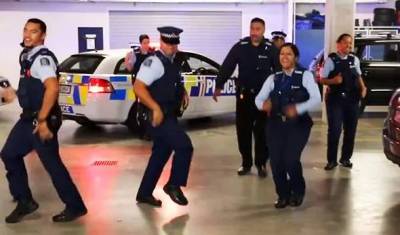 世界警車大比拼，到底哪國警車最強！紐西蘭警方讓全世界徹底驚呆...