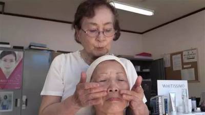 日本老奶奶85歲仍在POLA工作，月賺百萬的背後......