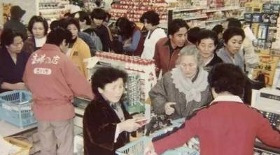 欠債8000萬，80歲老夫妻開了家神奇超市，年賺7.8億，35年前就玩起馬雲的「大數據」
