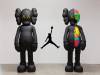 特別企劃|話題不斷!「KAWS 歷代聯名經典盤點」!最火的 XX 就是這些!