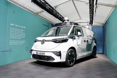 電動浪潮席捲慕尼黑 2021年IAA車展預示未來 - 電動車 概念車 新世代載具 即使不在中央也能散發光芒