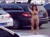 停車場出現一對「全裸」男女...原因絕不是因為想紅!