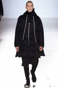 Rick Owens 2015 秋冬系列 男模直接露鳥走秀!