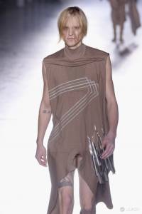 Rick Owens 2015 秋冬系列 男模直接露鳥走秀!