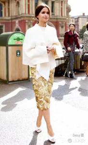 身高150的俄羅斯名媛…她的穿搭眼光驚艷時尚界！