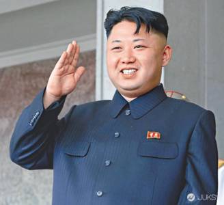 北韓最高領導人金正恩新髮型! 好難不笑...