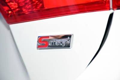 「神車」這下可發威了！Corolla Altis Safety+將成為國產同級70萬元以下，唯一搭載VSC＋TRC與Smart Entry＋Push Start之車款